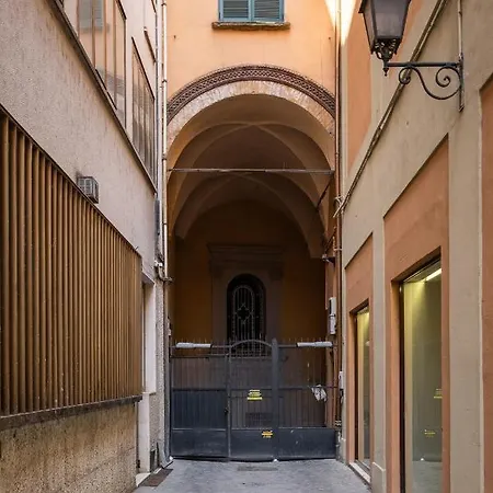 Apartman Ariosti A Un Passo Da Piazza Maggiore
